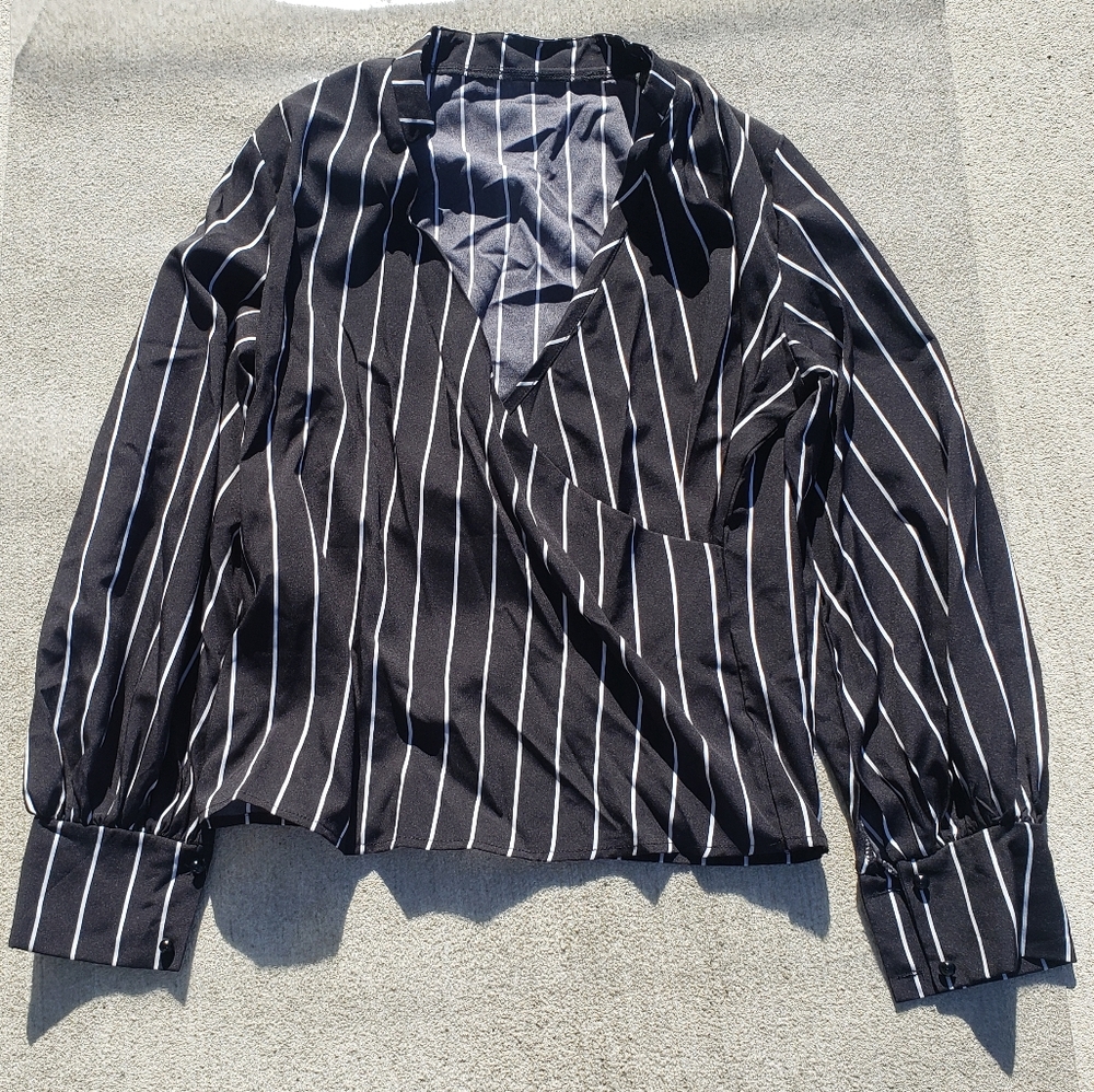 Shein  Womens Large Black Faux Wrap Striped Neck Long Sleeve blouse - L - New